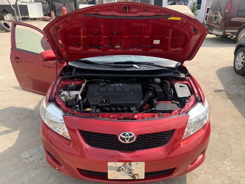 Thumbnail 5 of 2010 Toyota Corolla